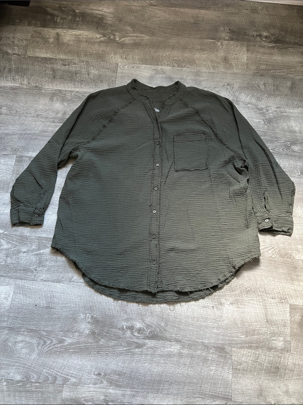 Aerie Aerie Gauzy Coverup Shirt - Picture 2 of 15